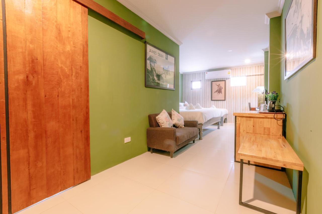 64House Hotell Chiang Mai Exteriör bild